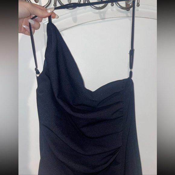 New! Katie May x REVOLVE Avena Gown in Navy 💙 Medium - Picture 7 of 11